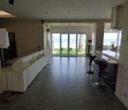 Дом в San Juan Playa с видом на море, 200 кв.м, 4 комнаты