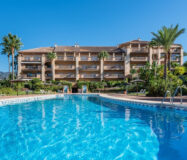 Апартаменты 3 комнаты в Марбелье с террасой 127 кв.м