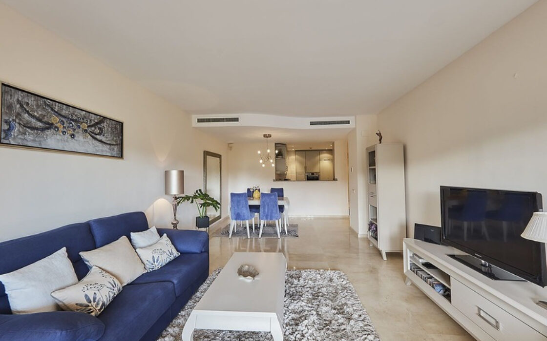 Апартаменты 3 комнаты в Марбелье с террасой 127 кв.м