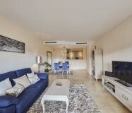 Апартаменты 3 комнаты в Марбелье с террасой 127 кв.м