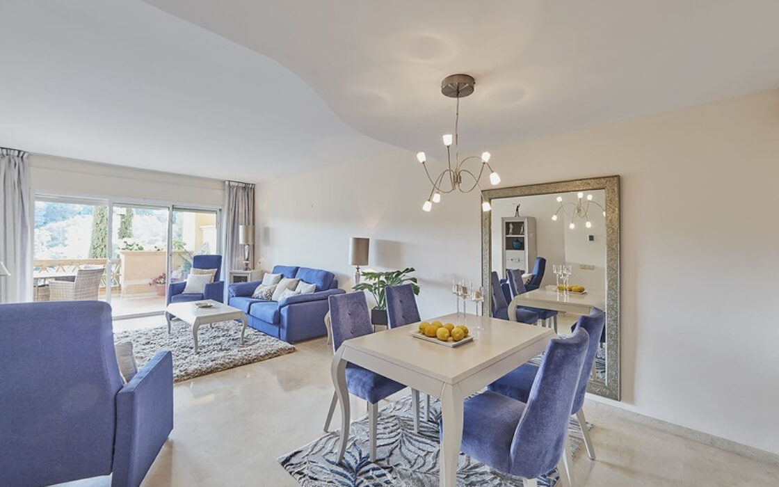 Апартаменты 3 комнаты в Марбелье с террасой 127 кв.м