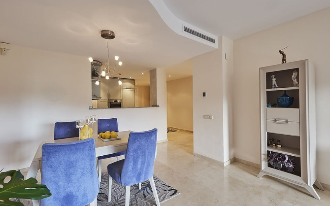 Апартаменты 3 комнаты в Марбелье с террасой 127 кв.м