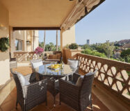 Апартаменты 3 комнаты в Марбелье с террасой 127 кв.м