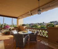 Апартаменты 3 комнаты в Марбелье с террасой 127 кв.м