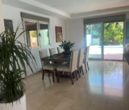 Вилла в Аликанте 400 кв.м с бассейном и террасой