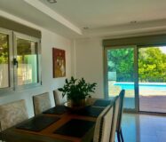 Вилла в Аликанте 400 кв.м с бассейном и террасой