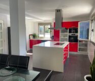 Вилла в Аликанте 400 кв.м с бассейном и террасой