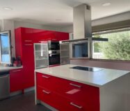 Вилла в Аликанте 400 кв.м с бассейном и террасой