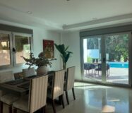 Вилла в Аликанте 400 кв.м с бассейном и террасой