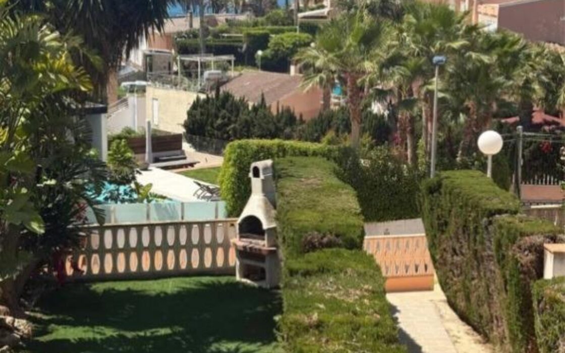 Будинок в San Juan Playa 301 кв.м з видом на море