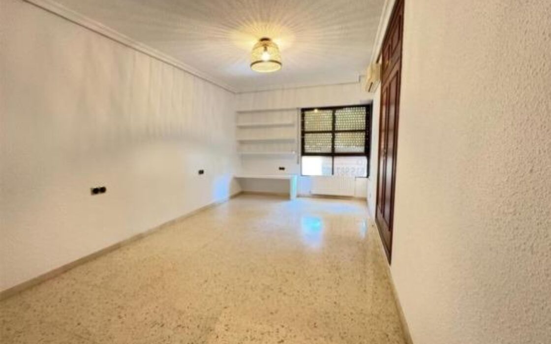 Будинок в San Juan Playa 301 кв.м з видом на море