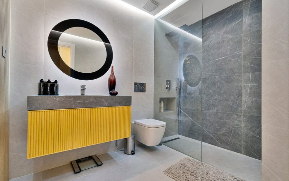 Апартаменти 3+2 в Золотій милі з терасою 135 кв.м