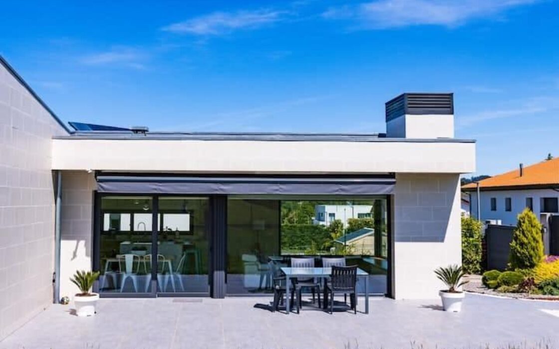 Вилла в Хихоне 140 кв.м с террасой у моря, 5 комнат