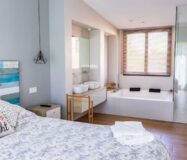 Вилла в Хихоне 140 кв.м с террасой у моря, 5 комнат