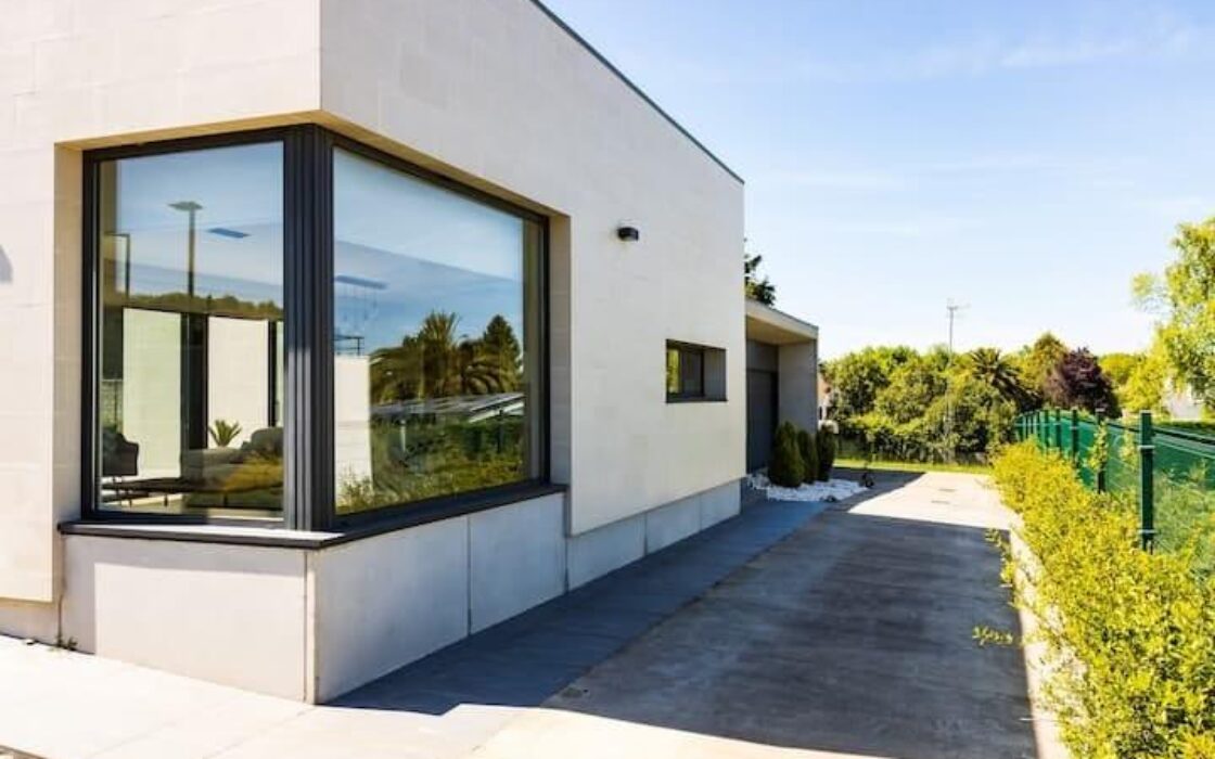 Вилла в Хихоне 140 кв.м с террасой у моря, 5 комнат