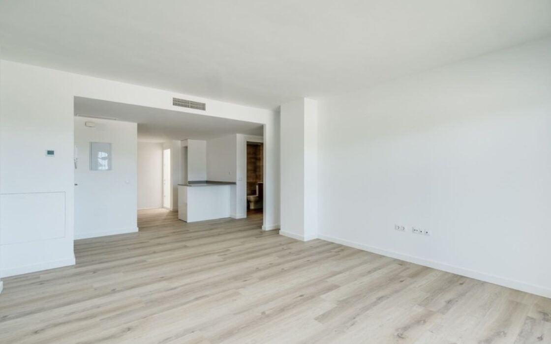 Апартаменти 80 кв.м з терасою в Нуева Андалусія