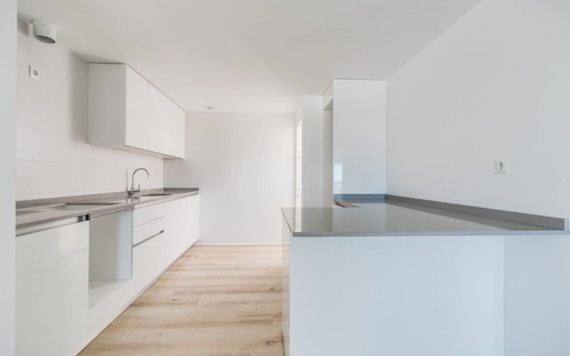 Апартаменти 80 кв.м з терасою в Нуева Андалусія