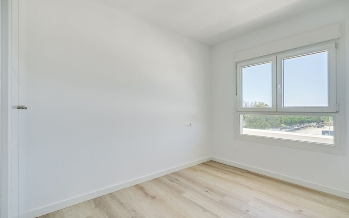 Апартаменти 80 кв.м з терасою в Нуева Андалусія