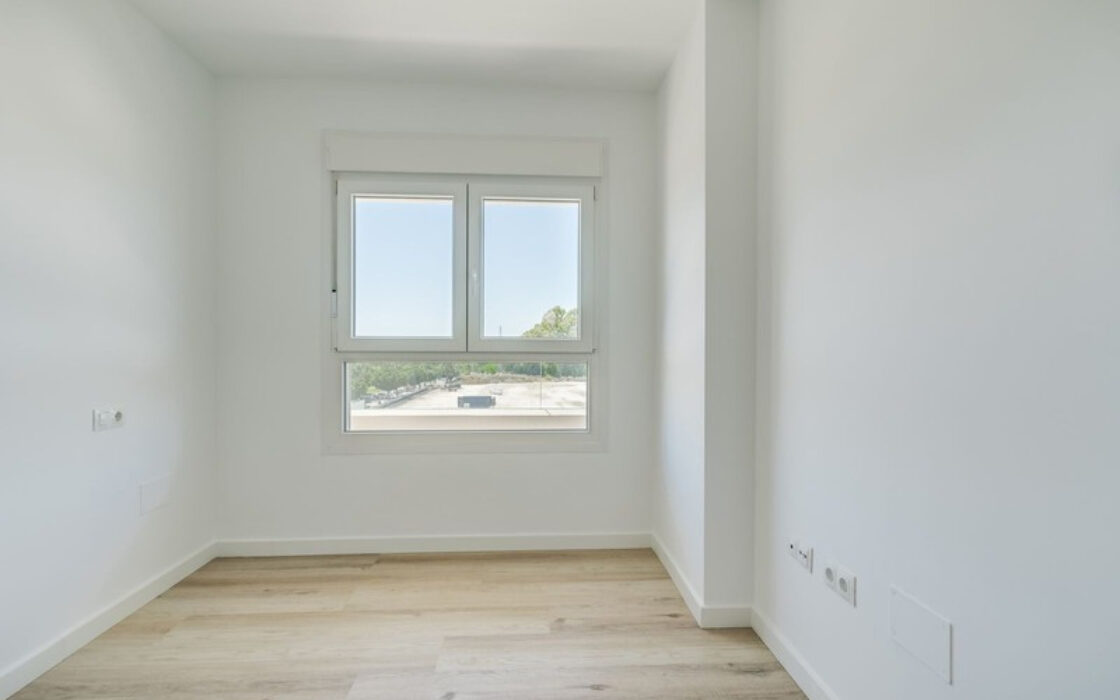 Апартаменти 80 кв.м з терасою в Нуева Андалусія