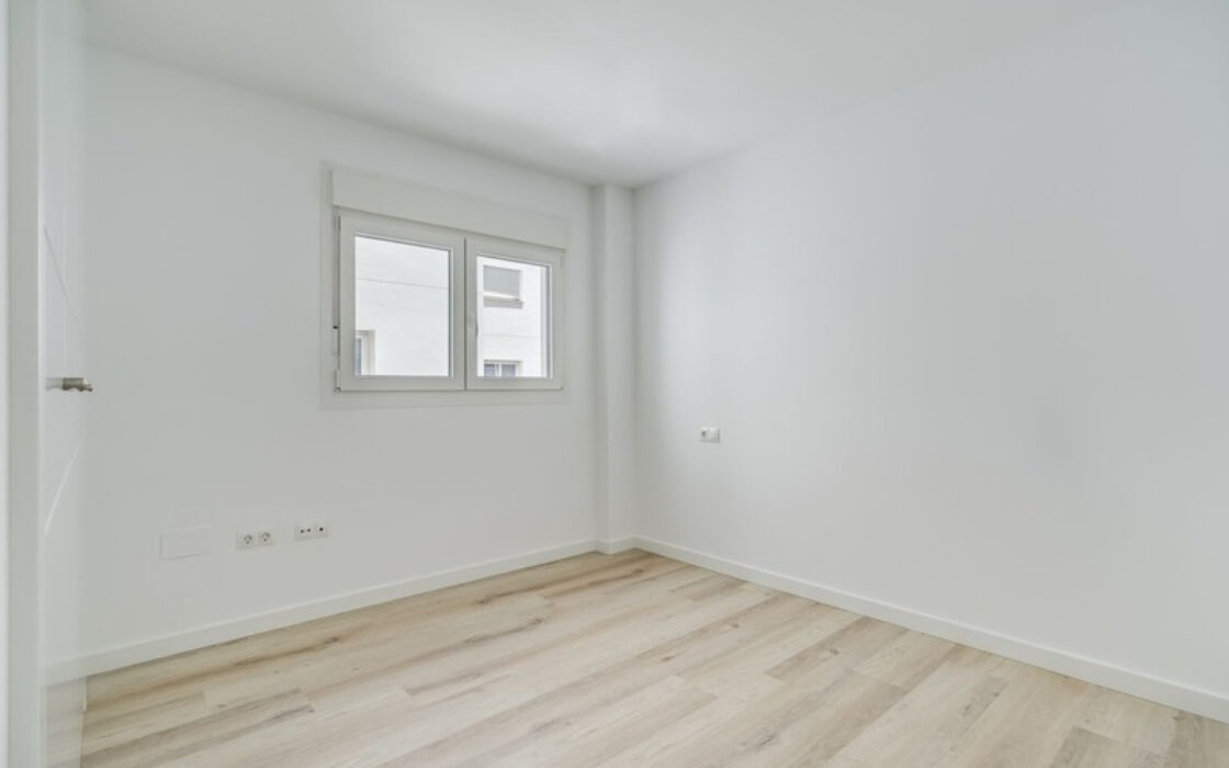 Апартаменти 80 кв.м з терасою в Нуева Андалусія