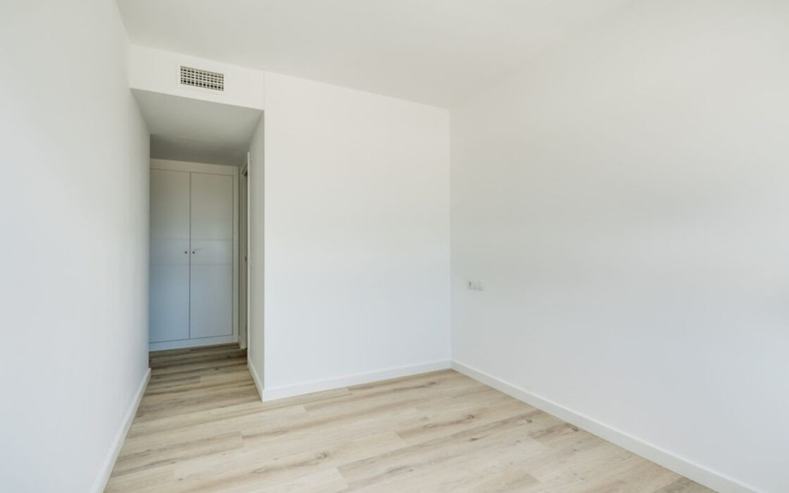 Апартаменти 80 кв.м з терасою в Нуева Андалусія