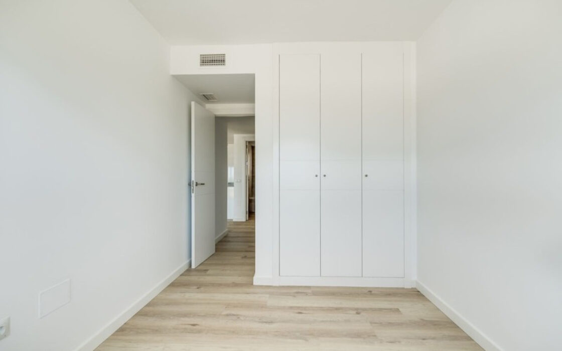 Апартаменти 80 кв.м з терасою в Нуева Андалусія