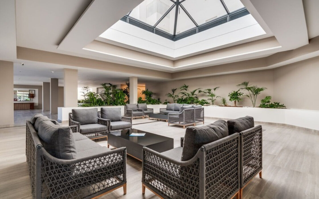 Апартаменти 80 кв.м з терасою в Нуева Андалусія