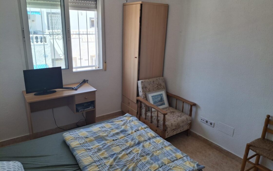 Дом в Торревьехе у моря 71 кв.м 3 комнаты 2001 года