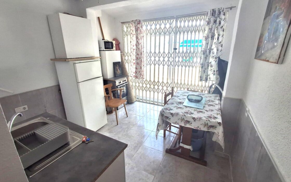 Дом в Торревьехе у моря 71 кв.м 3 комнаты 2001 года