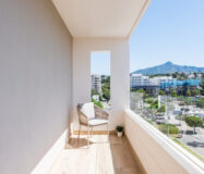 Апартаменти з терасою в Нуева Андалусія 119 кв.м, 4 кімнати