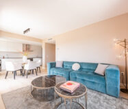 Апартаменти з терасою в Нуева Андалусія 119 кв.м, 4 кімнати