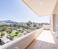 Апартаменти з терасою в Нуева Андалусія 119 кв.м, 4 кімнати