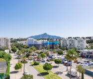 Апартаменти з терасою в Нуева Андалусія 119 кв.м, 4 кімнати