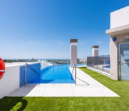 Апартаменти з терасою в Нуева Андалусія 119 кв.м, 4 кімнати