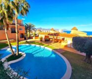 Дом с 4 спальнями в San Juan Playa у моря 369 кв.м