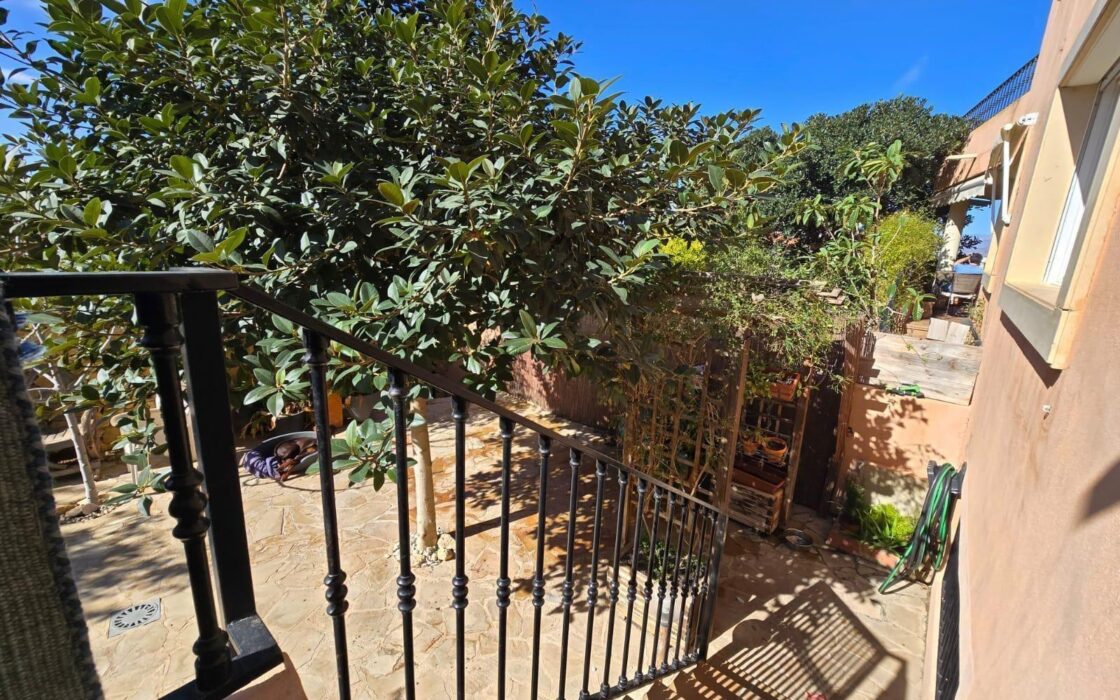 Дом с 4 спальнями в San Juan Playa у моря 369 кв.м