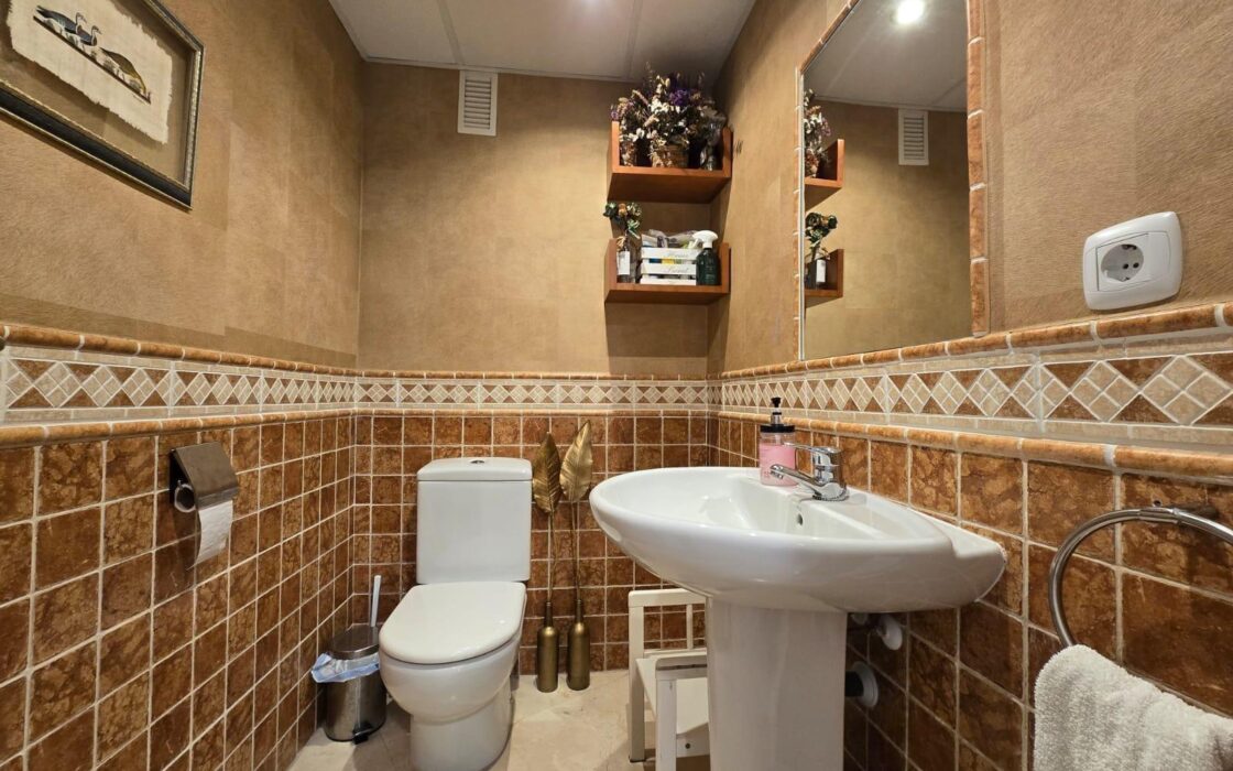 Дом с 4 спальнями в San Juan Playa у моря 369 кв.м