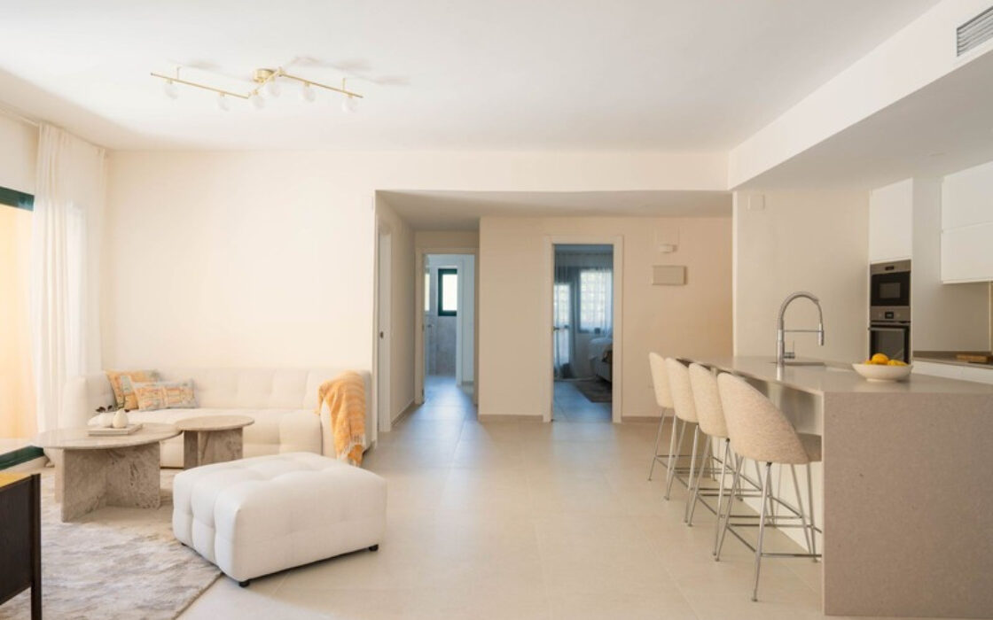 Апартаменти з терасою в Сан-Педро-де-Алькантара 156 кв.м