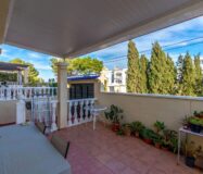 Дом 105 кв.м в San Miguel de Salinas с бассейном у моря