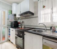 Дом 105 кв.м в San Miguel de Salinas с бассейном у моря