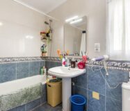 Дом 105 кв.м в San Miguel de Salinas с бассейном у моря