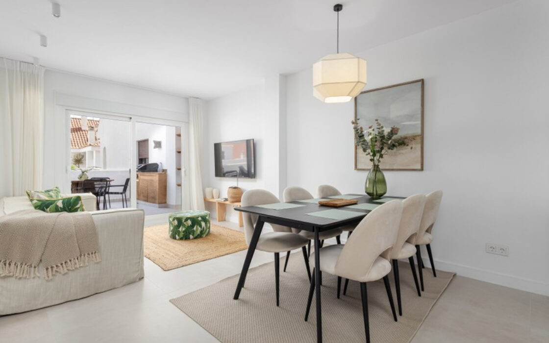 Апартаменти з терасою в Нуева Андалусія, 115 кв.м, 4 кімнати