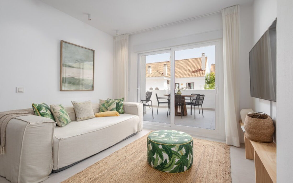 Апартаменти з терасою в Нуева Андалусія, 115 кв.м, 4 кімнати