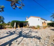 Масия в Ла Марина 315 кв.м, 6 комнат, 400 м до моря