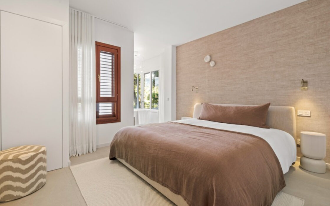 Апартаменты 172 кв.м в Нуэва Андалусия с террасой