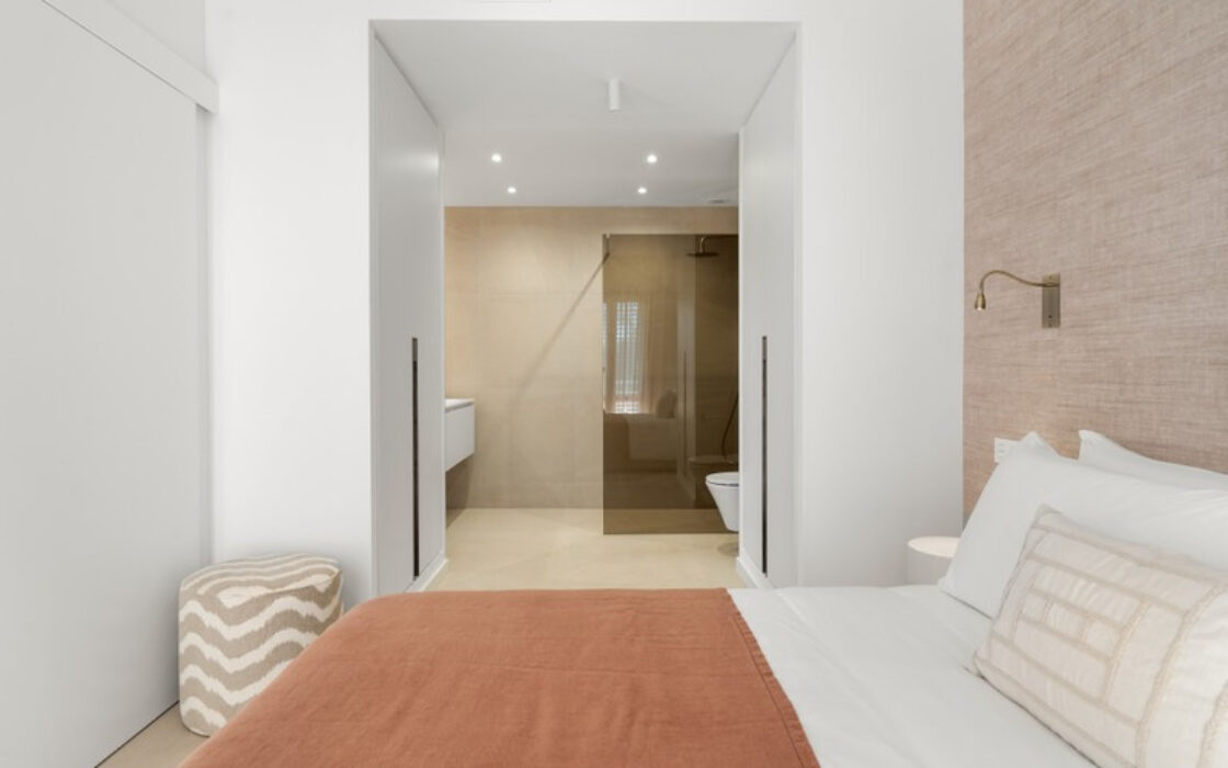 Апартаменты 172 кв.м в Нуэва Андалусия с террасой