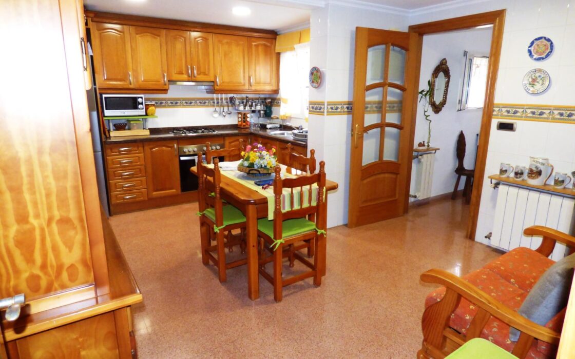 Будинок в San Juan Playa 113 кв.м з видом на море