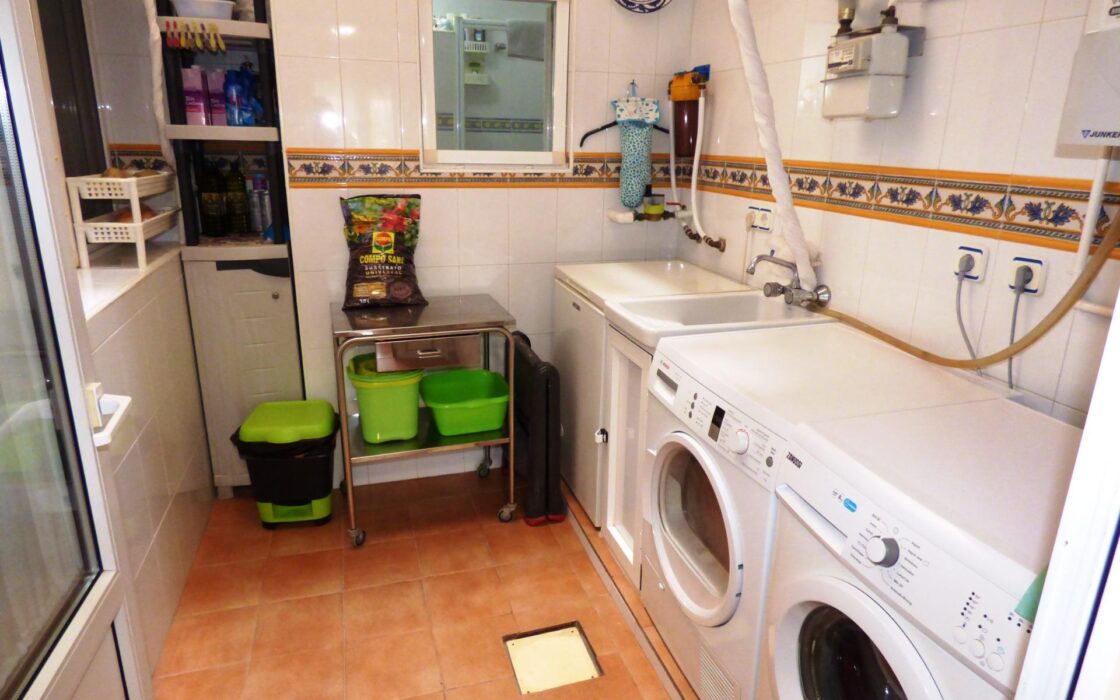 Будинок в San Juan Playa 113 кв.м з видом на море