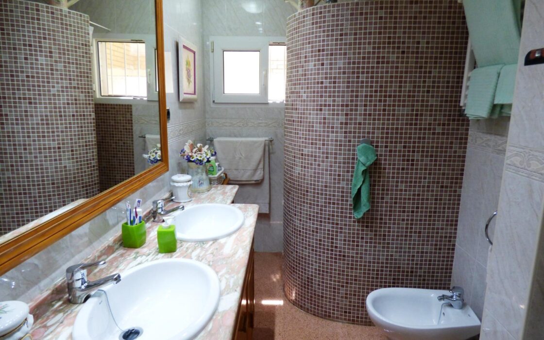 Будинок в San Juan Playa 113 кв.м з видом на море