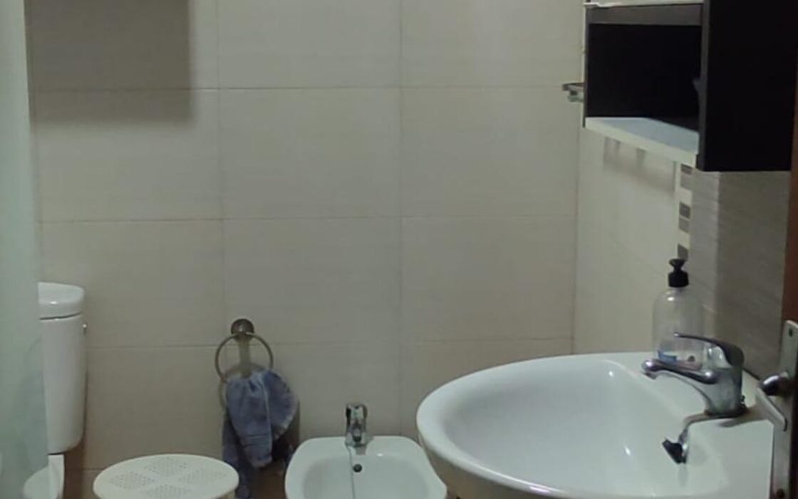 Дом в Торревьехе у пляжа с тремя спальнями и террасой